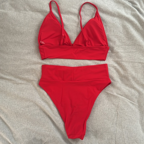Aerie Triangle and High Waist Red Bikini Size M - Picture 2 of 4